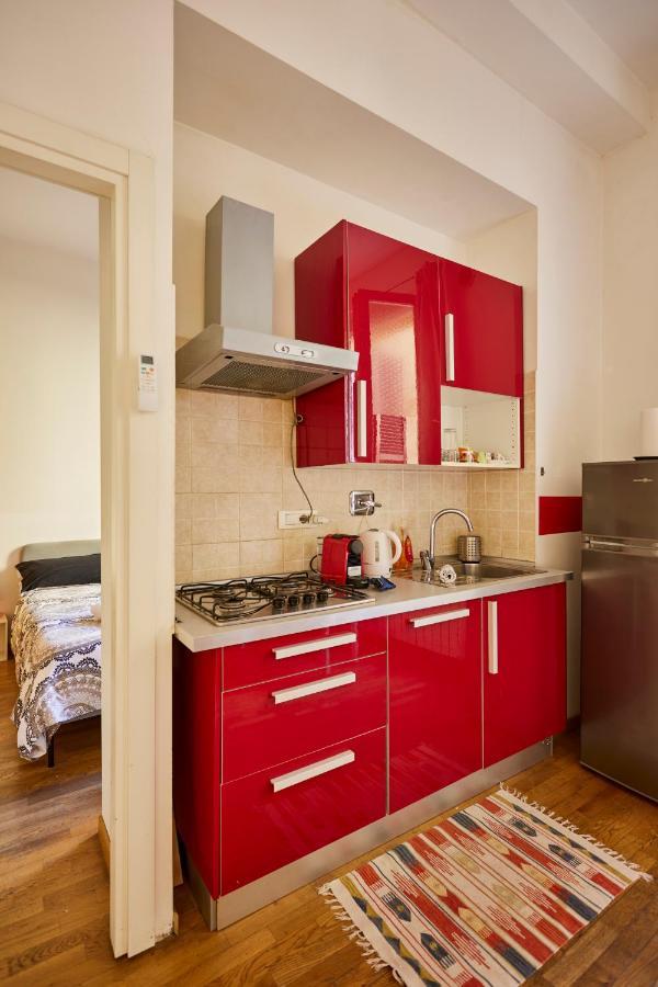 Silent And Cosy Apartment Free Netflix And Disney Plus Bologna Kültér fotó